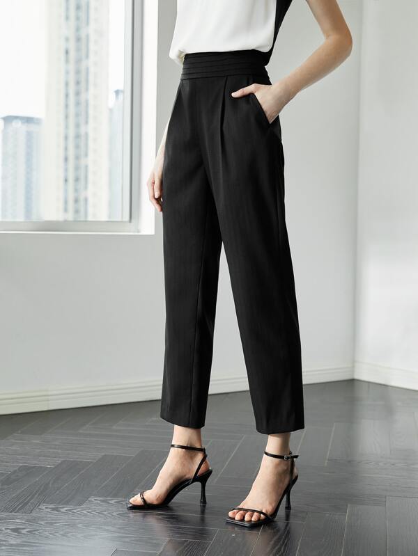 Siena Pleated Straight-Leg Trousers in Black | Life Amalfi