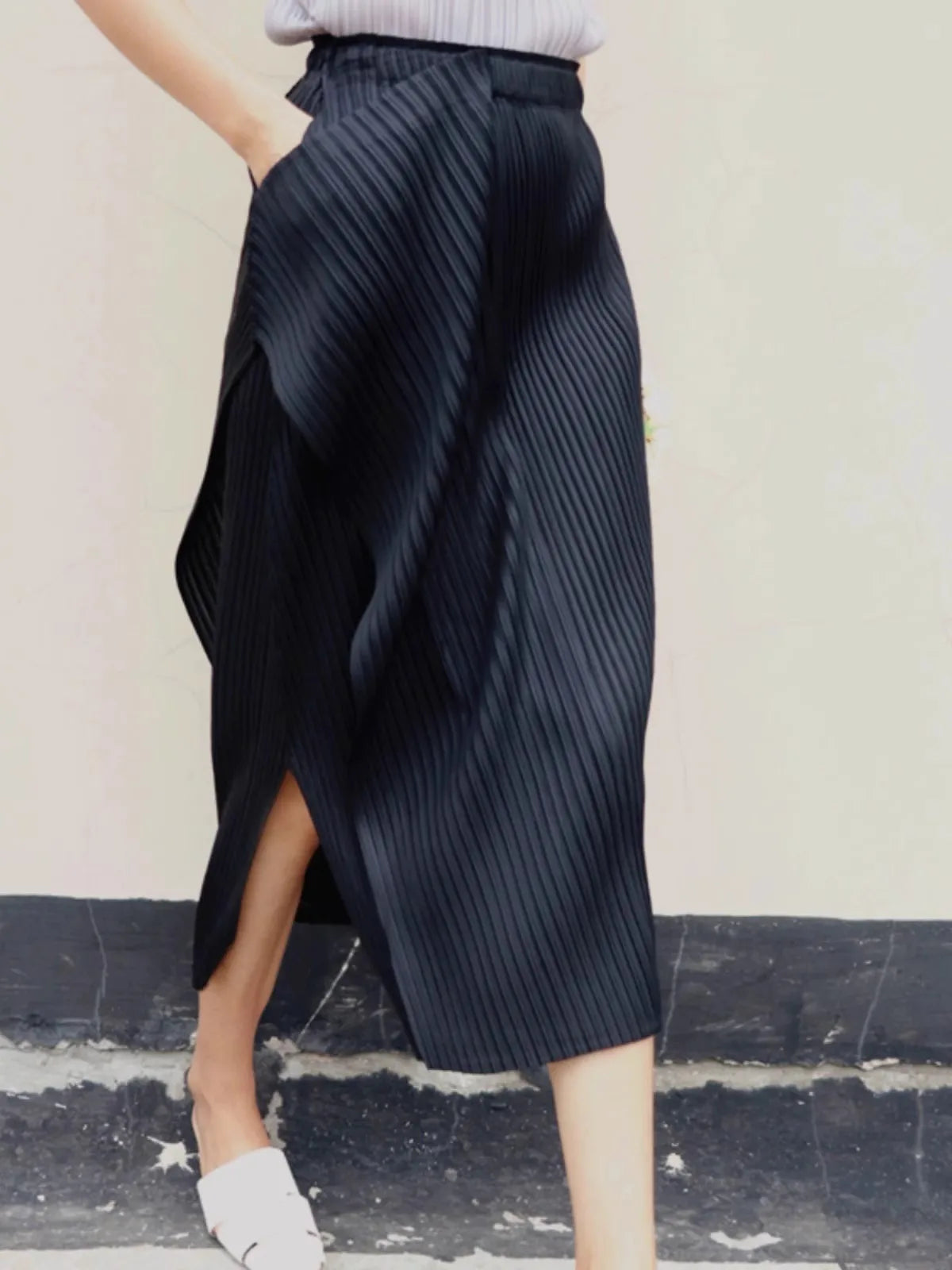 Bellagio Pleated Skirt Life Amalfi® – Fluid Shape & Easy Styling